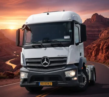 کشنده مرسدس بنز آکسور 1843 در جاده