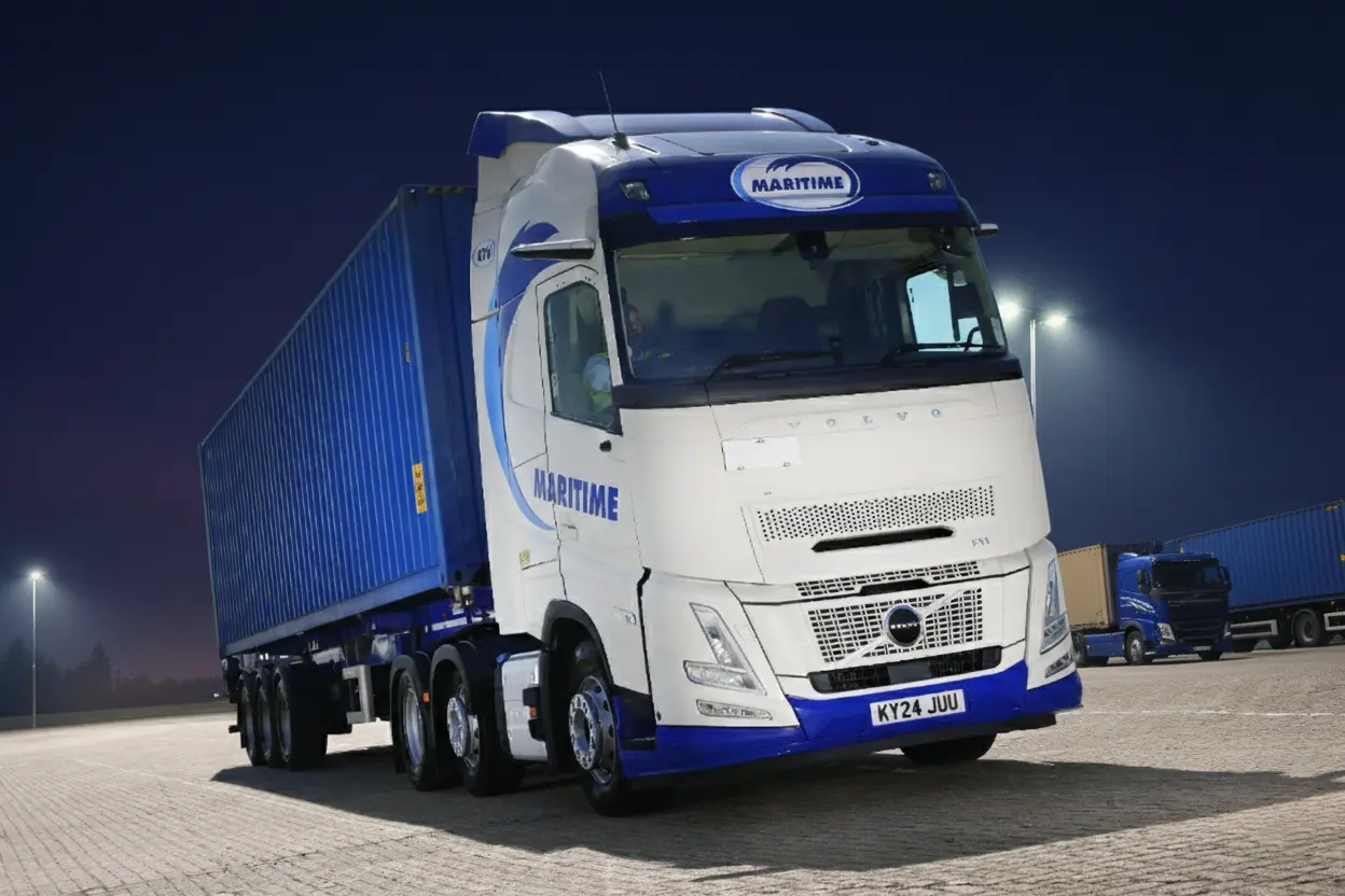 کشنده ولوو FH Aero 500 با طراحی کشیده