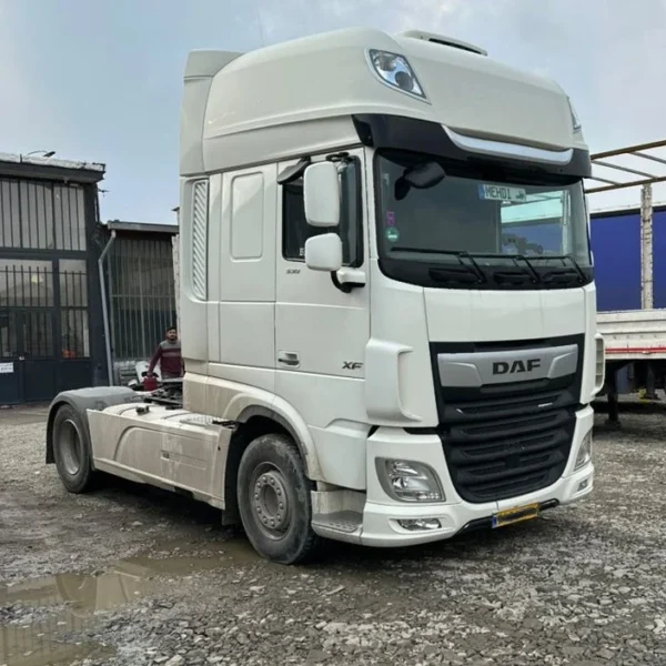 کشنده داف XF 530 مدل 2020 بدون رنگ با اینتاردر گیربکس