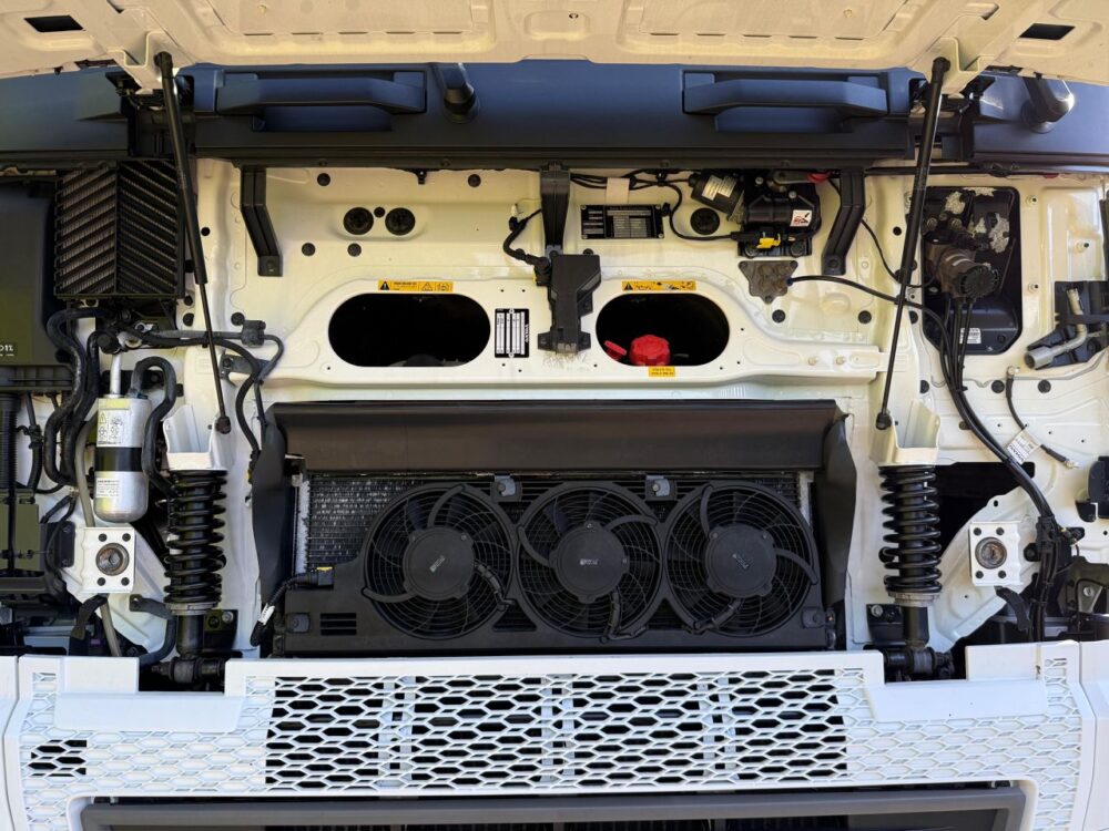 ولوو FH500(کدB17) - تصویر 7