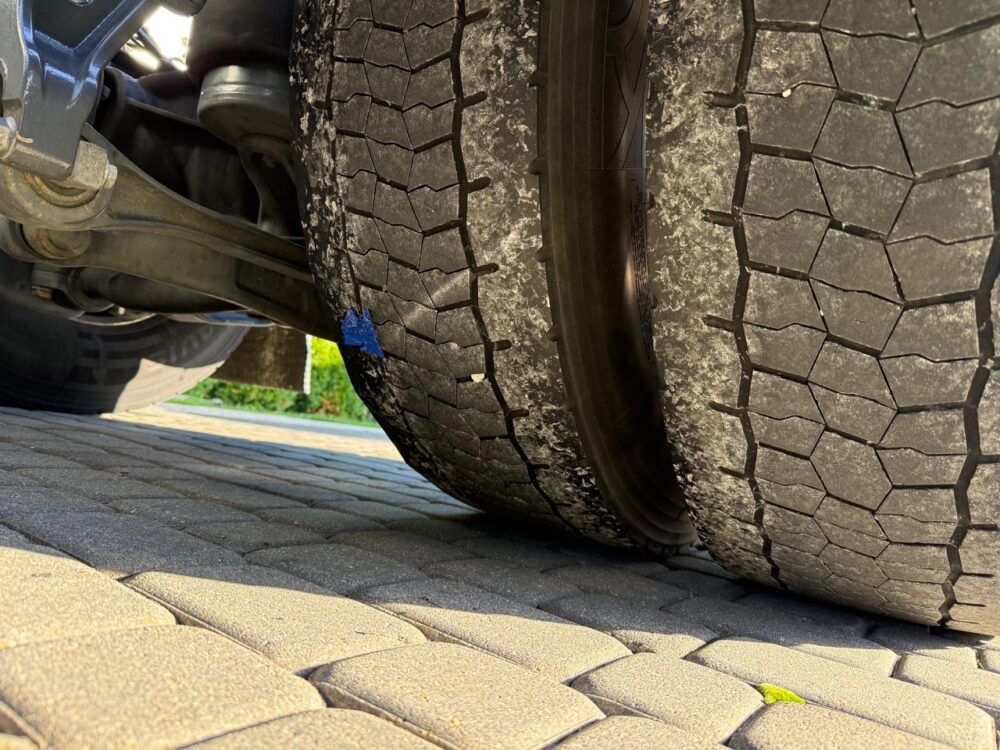 ولوو FH500(کدB17) - تصویر 11