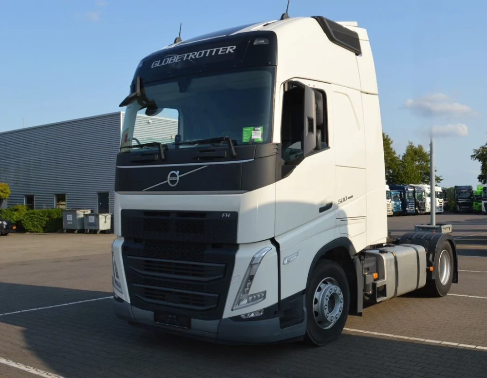 کشنده ولوو FH 500 سه خط مدل 2023 با کارکرد زیر 250 هزار