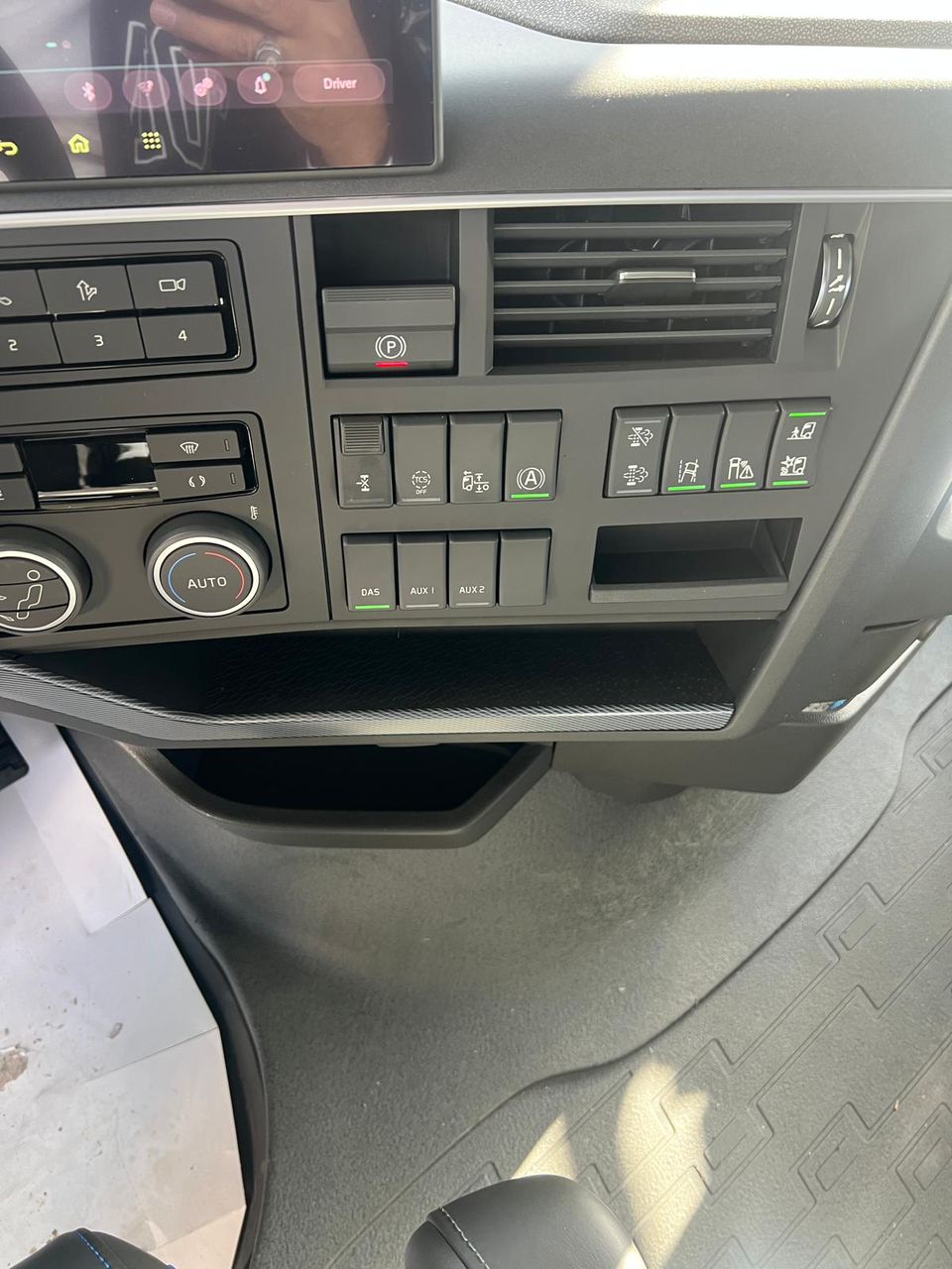 ولوو آیرو۵۰۰(B07) - تصویر 6