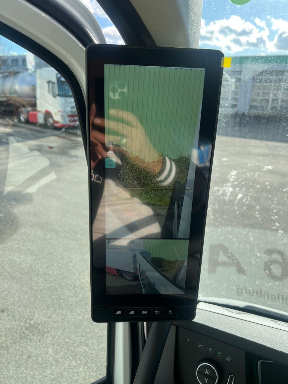 ولوو آیرو۵۰۰(B07) - تصویر 14