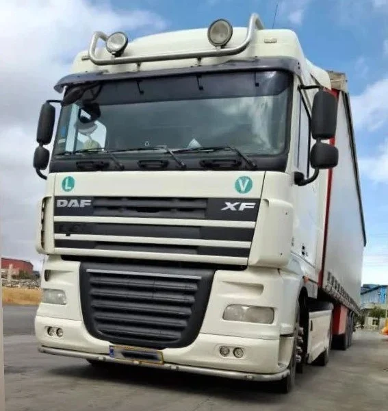 کشنده داف XF460 مدل 2013 بی رنگ با رینگ استیل