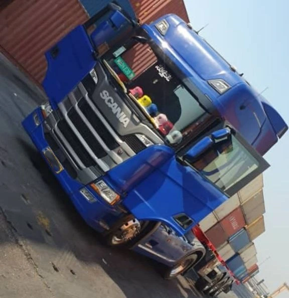 کشنده اسکانیا R450 مدل 2019، بی رنگ، رینگ استیل و بغل فلاپ