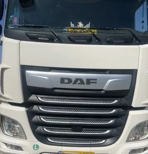 کشنده داف XF 480 مدل 2019 بدون رنگ و آماده نصب فلاپ