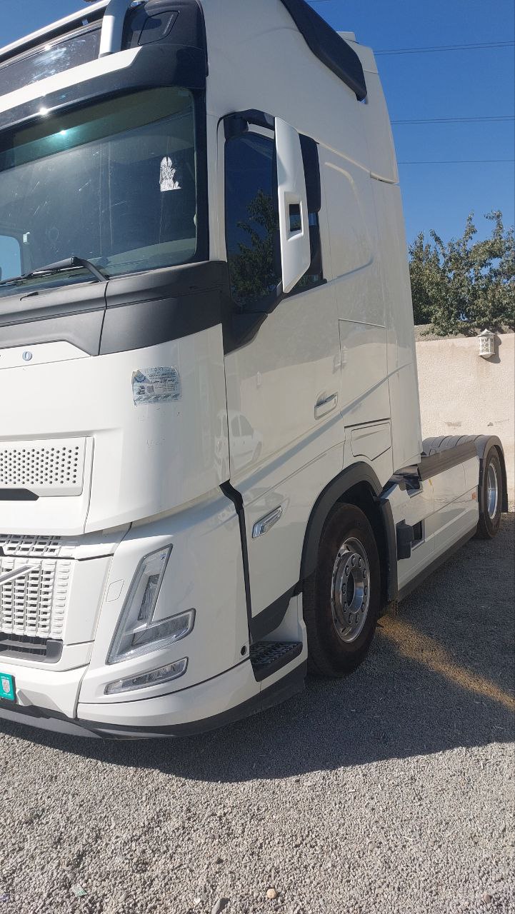 ولوو آیرو FH500(کدUT01) - تصویر 3