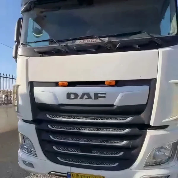 کشنده داف XF 480 مدل 2020 پلاک شده بدون رنگ سقف نرمال