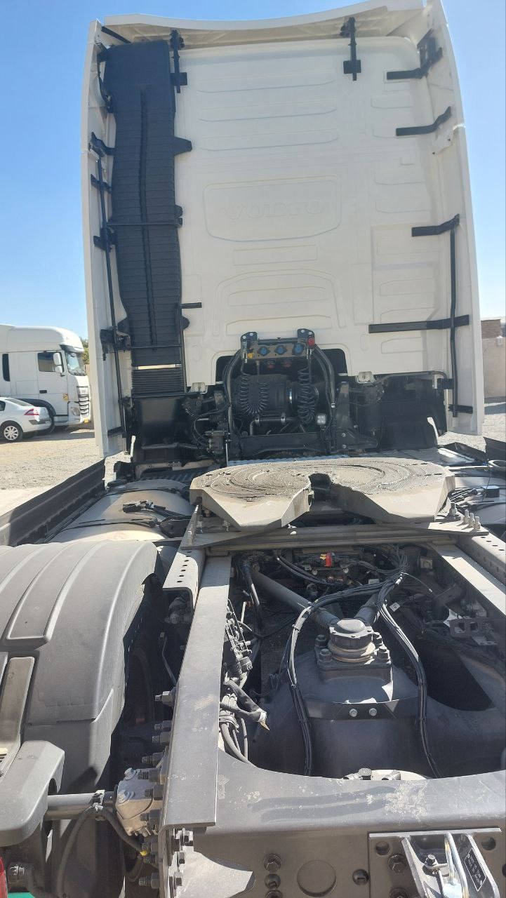 ولوو آیرو FH500(کدUT01) - تصویر 5