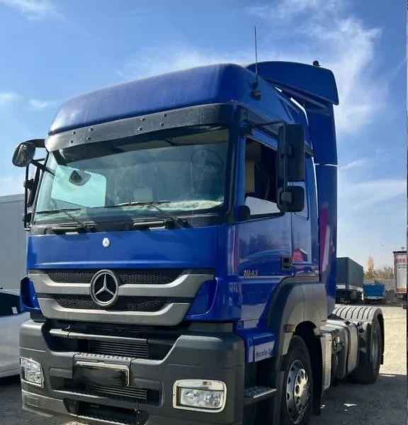 کشنده بنز آکسور 1843 مدل 2008 تازه تعمیر