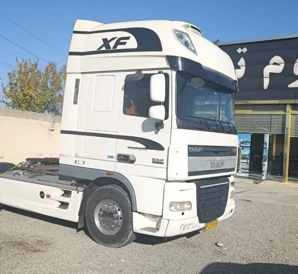 کشنده داف XF 460 مدل 2013 بدون رنگ مجهز به ریتارد گیربکس