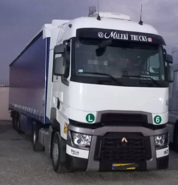 کشنده رنو T520 مدل 2021 شاسی مگا با ریتارد موتور