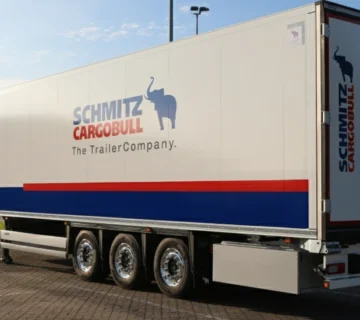 تصویر تریلی یخچالی اشمیتز کارگوبول، سه‌محور