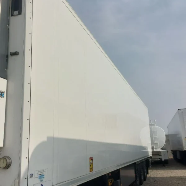 یخچال تریلی اشمیتز مدل 2017 با موتور پیشرفته SLXi300 ترموکینگ